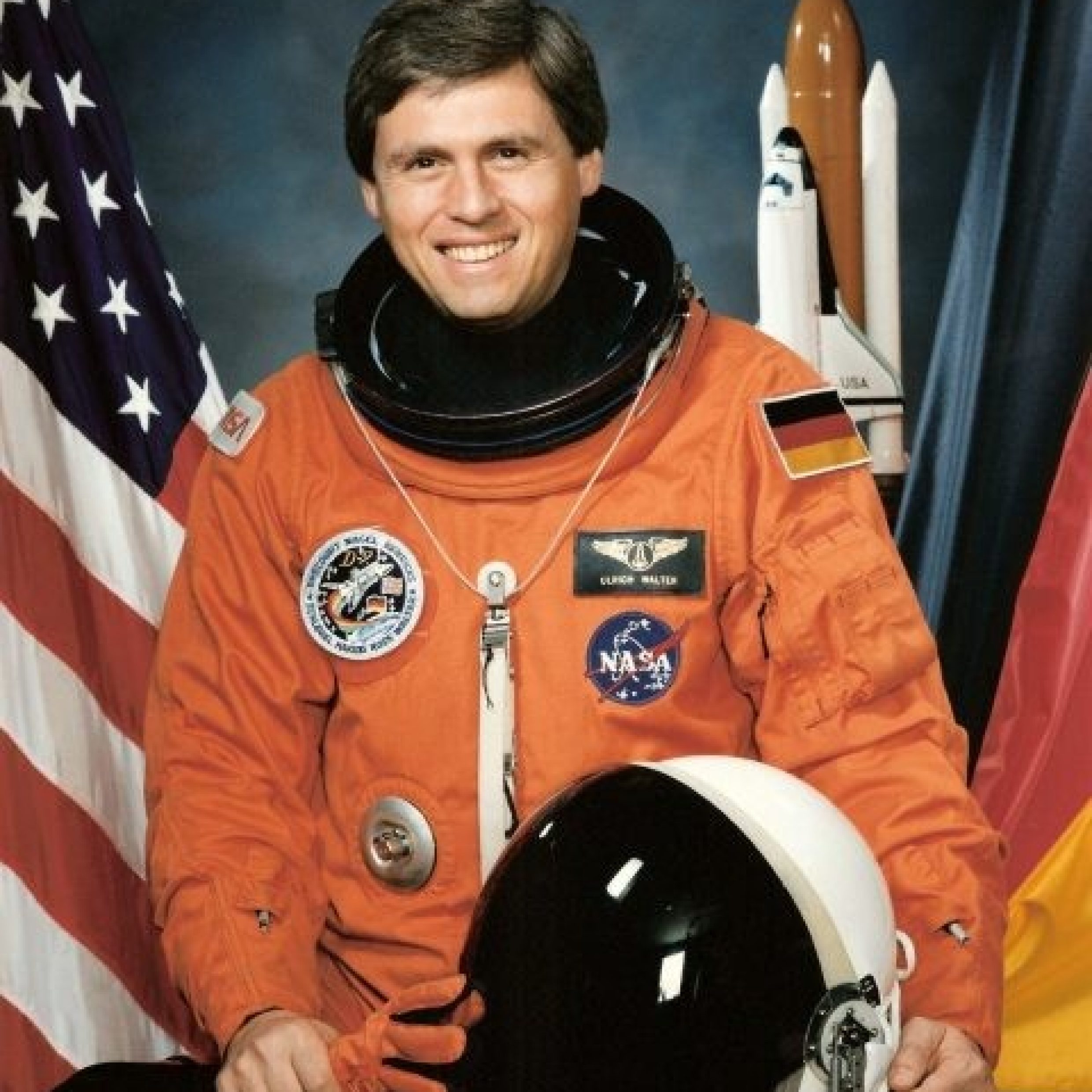 Fyzik a vedec - astronaut Ulrich Walter strávil 10 dní vo vesmíre.