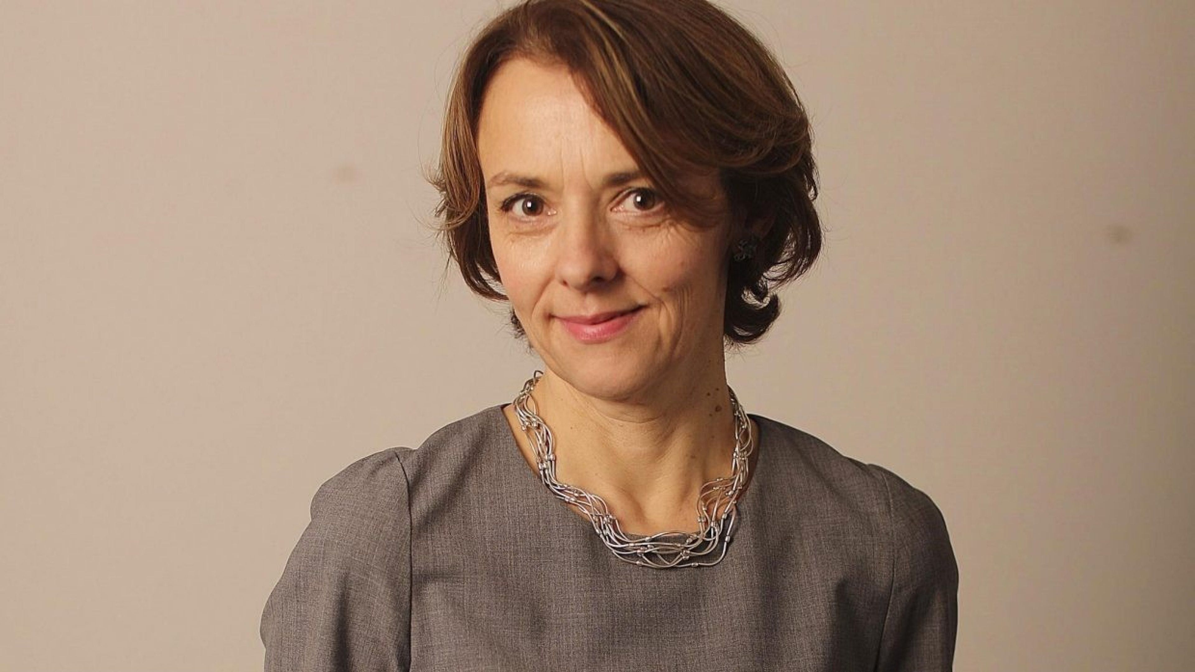 Lucy Kellaway opustila prácu úspešnej novinárky a stala sa učiteľkou.